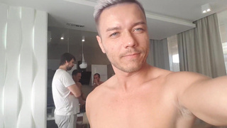 Вечеринка свингеров с 4 парнями и женой моего друга! трахни ее (ДП - двойное проникновение в киску и жопу, и ДАП - два члена в жопе)